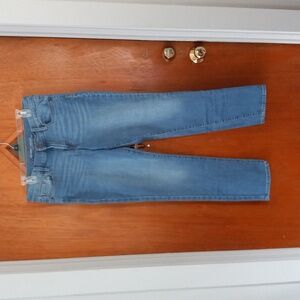 NWOT Old Navy original mid rise size 8